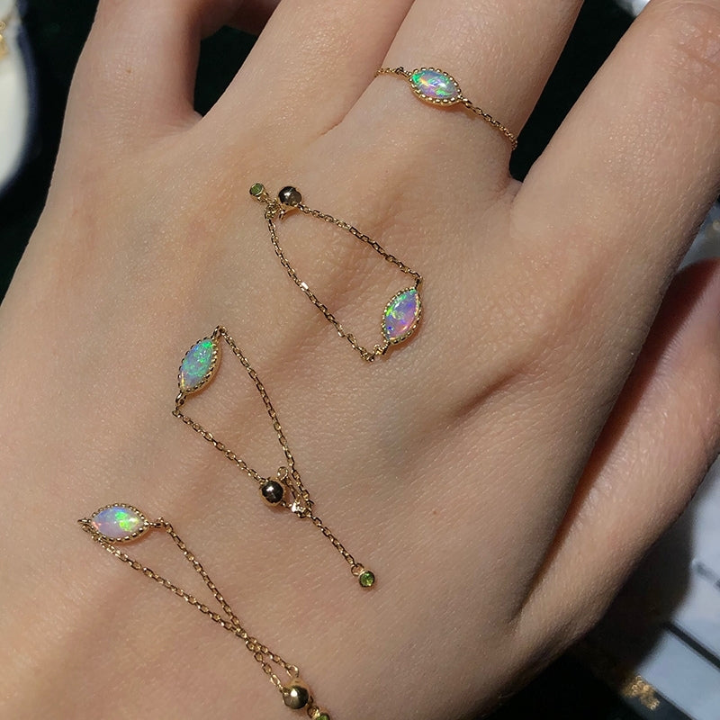 18K Gold Adjustable Chain Ring With Australian Opal - Lollimix 