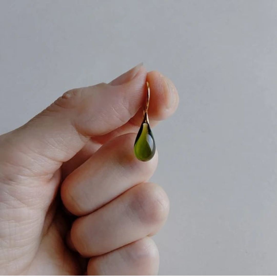Japan Designer brand Knap handmade jewelry handcrafted teardrop glass stud earrings olive green.