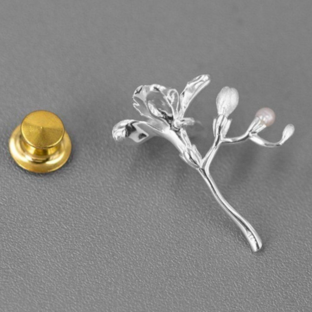 Freesia flower branch brooch in S925 sterling silver with copper clutch back - Detail view.