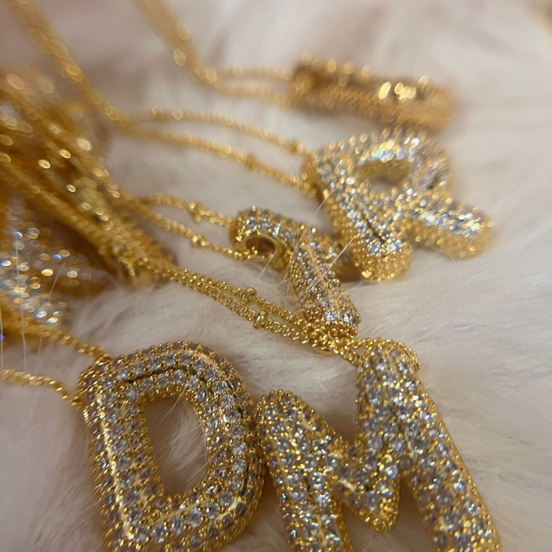 vintage-aesthetic-bubble-necklace-lifestyle-1 full set details